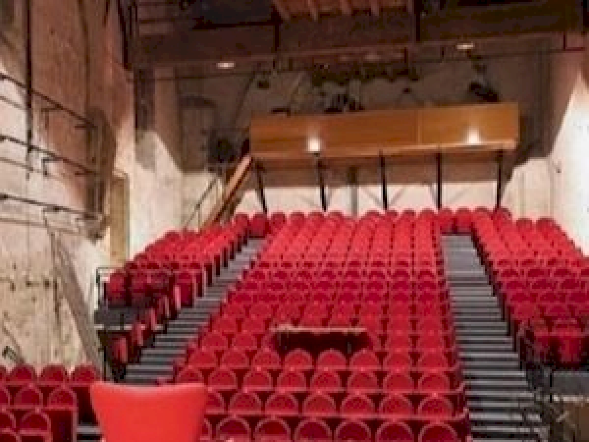 THEATRE LE CHENE NOIR