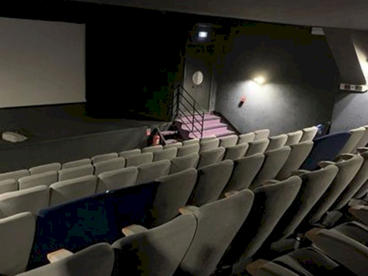 CINEMA LE VOX